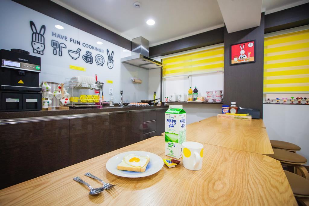 24 Guesthouse Haeundae Premier Pusan Zewnętrze zdjęcie