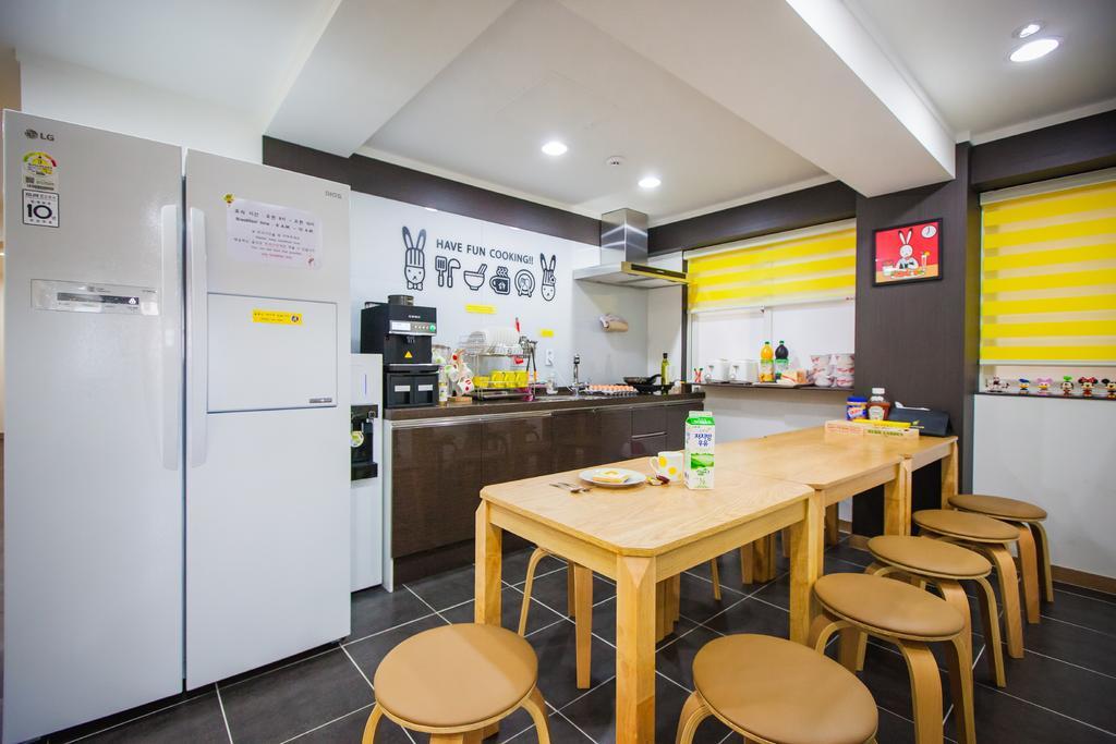 24 Guesthouse Haeundae Premier Pusan Zewnętrze zdjęcie